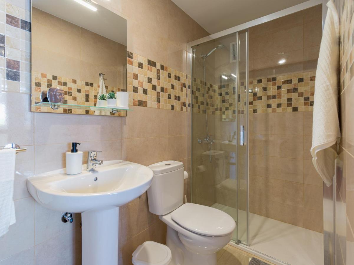Bright Townhouse - Views - 5 Min Walk To The Beach 라스팔마스 외부 사진