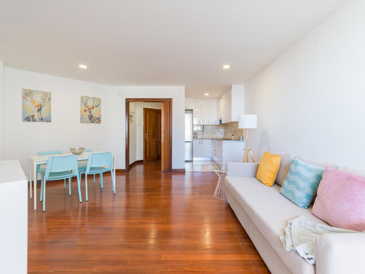 Bright Townhouse - Views - 5 Min Walk To The Beach 라스팔마스 외부 사진