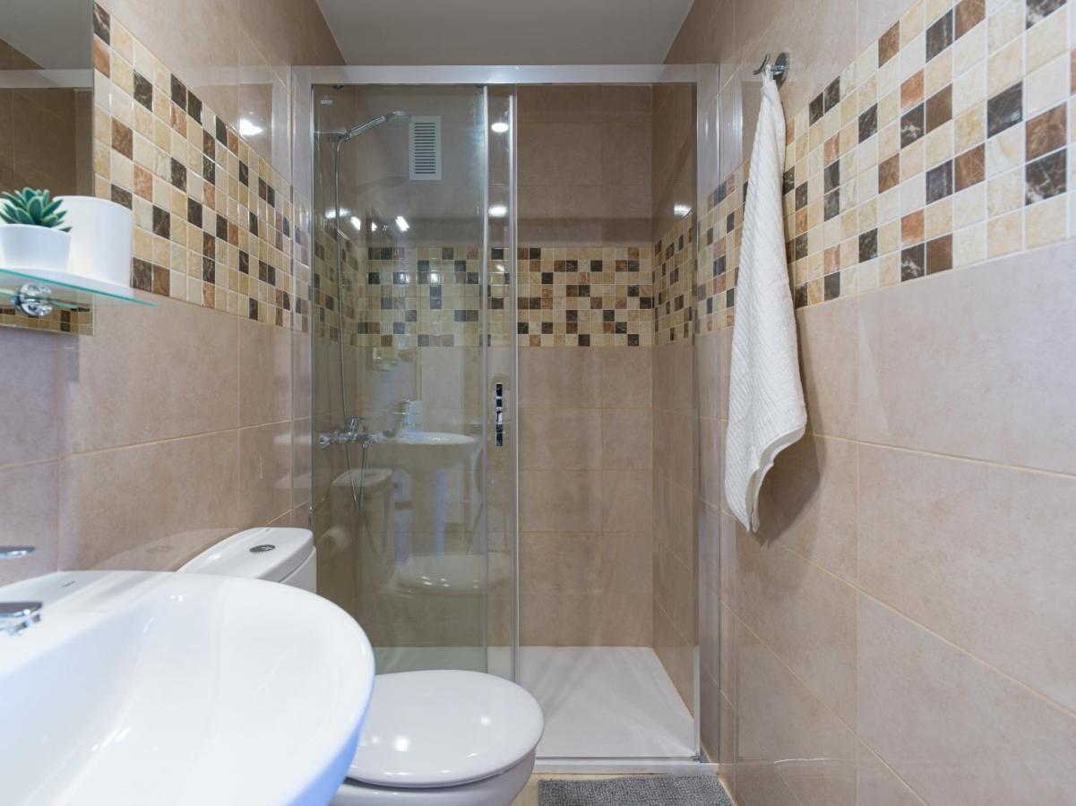 Bright Townhouse - Views - 5 Min Walk To The Beach 라스팔마스 외부 사진